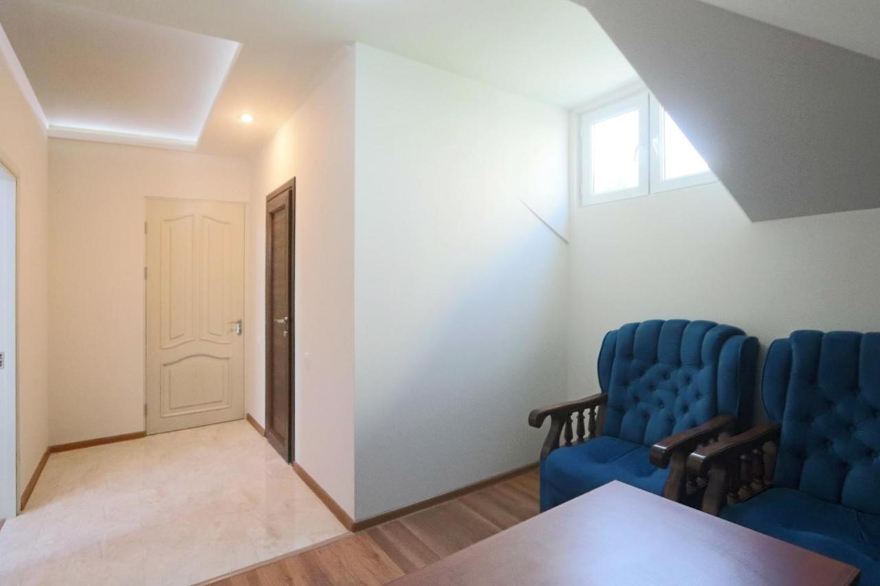 Garnim Guest House Yerevan Bagian luar foto
