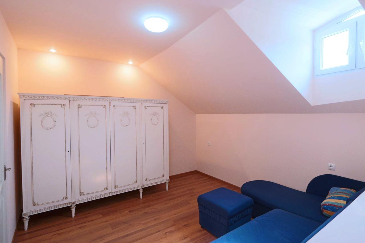 Garnim Guest House Yerevan Bagian luar foto